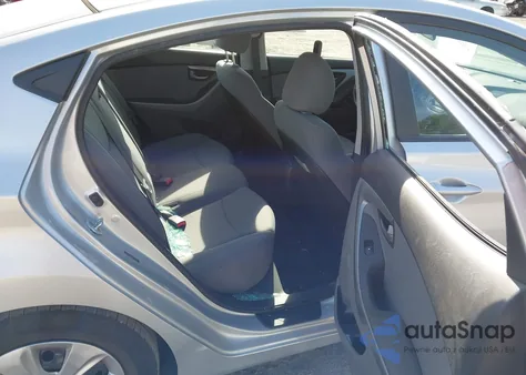 2016 Hyundai Elantra Se из США, поврежденный, VIN 5NPDH4AEXGH743306